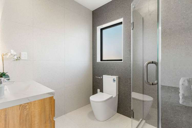 49 Stableford Crescent Opaheke_22