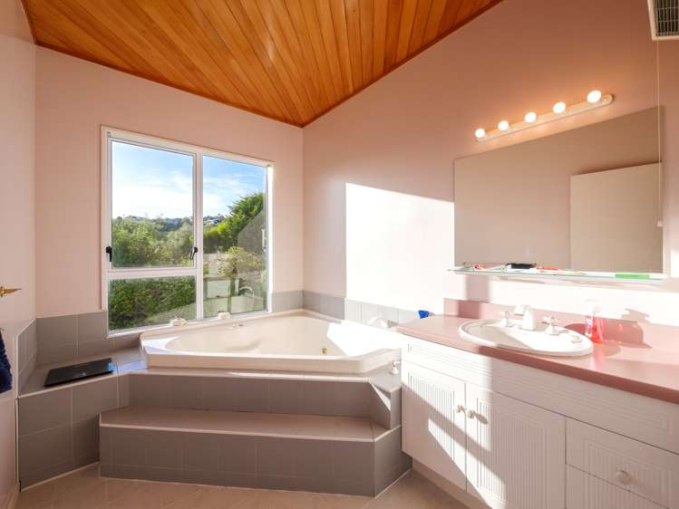 17 Calvert Place Shiel Hill_12