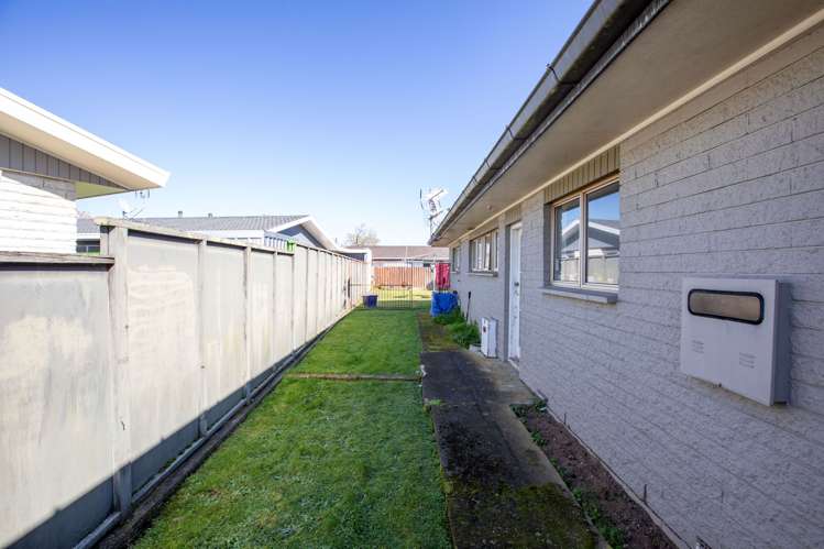 3 Dalton Crescent Dinsdale_19