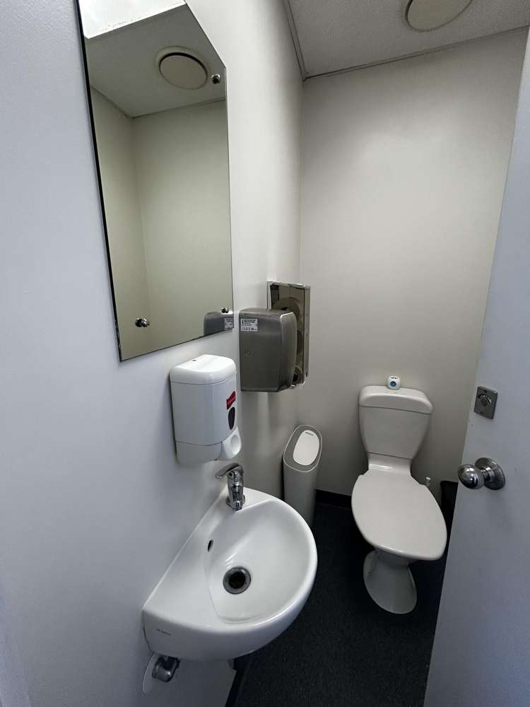 442 Moray Place Dunedin Central_11