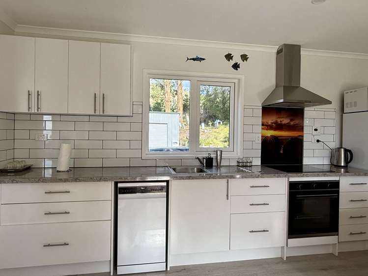 40B Tenby Street Moeraki_5