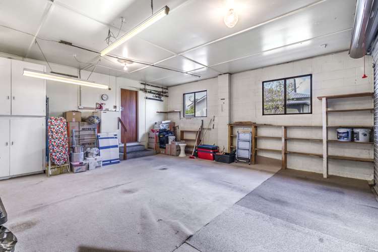 19 Antrim Street Windsor_13