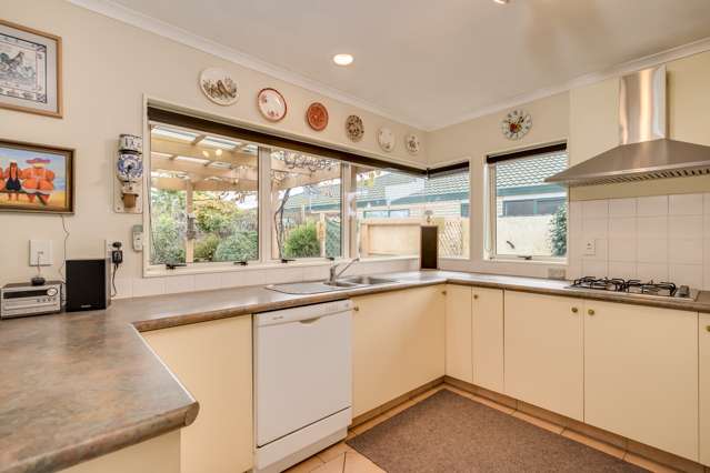 163 Pacific View Road Papamoa_3