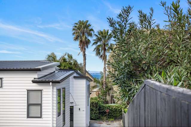 Easy-Care Coastal Living Awaits