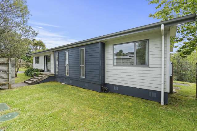 1185 South Road Oakura_2