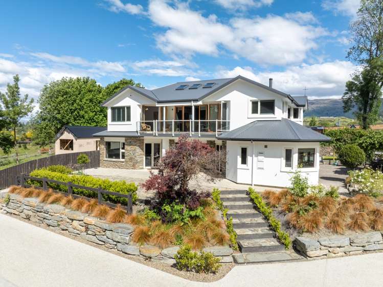 2C Macandrew Lane Wanaka_31