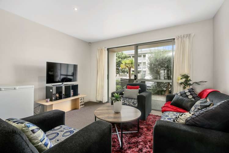 92a Michael Jones Drive Flat Bush_4