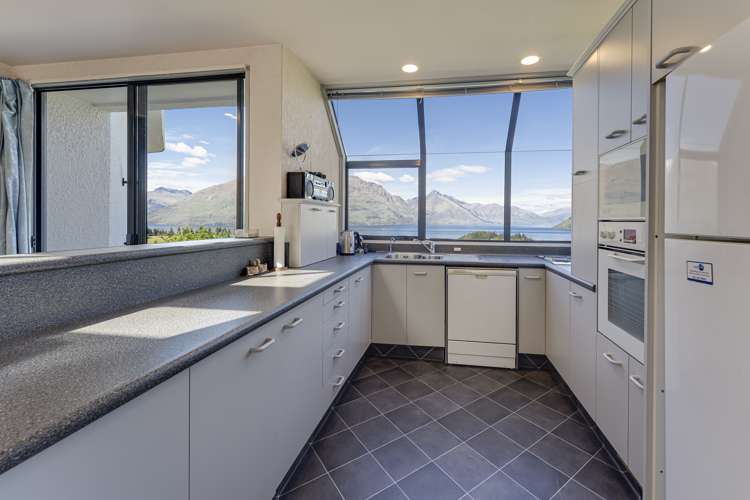 5 Edinburgh Drive Queenstown_7