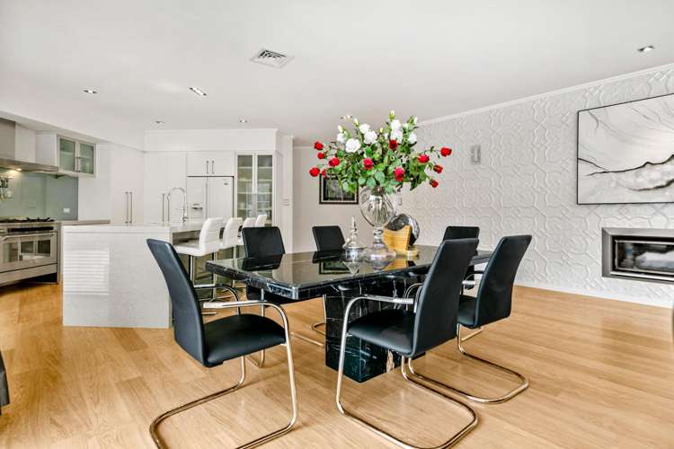 7 Burgundy Park Avenue Henderson_14