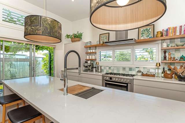 6 Ferris Crescent Wainui_3