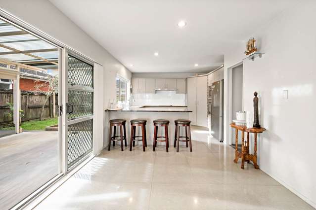 2A Afton Place Ranui_4