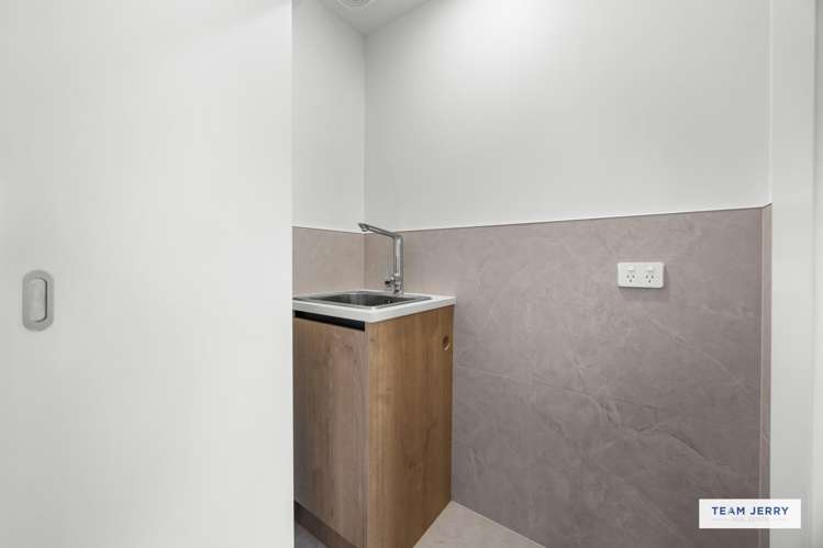 101/5 Dishys Road Flat Bush_18