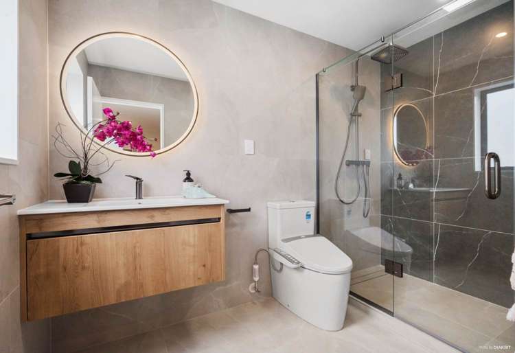 37 Sidwell Road Wainui_13