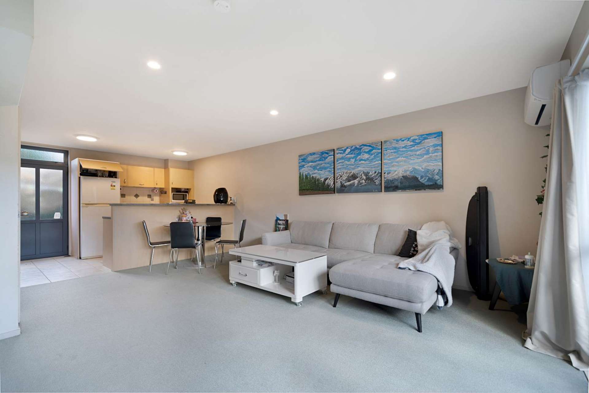 18/8 Soljak Place Mt Albert_0