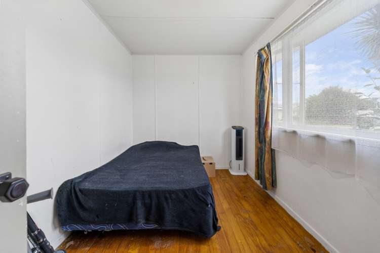 2 Toi Grove Turangi_11