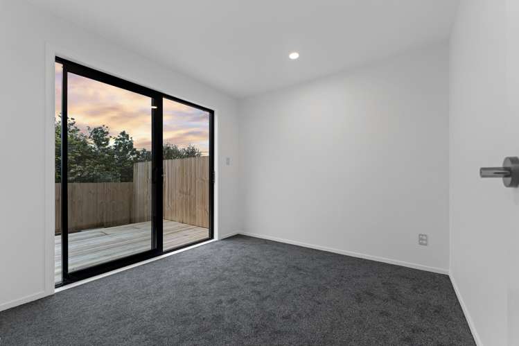4/128 Vodanovich Road Te Atatu South_6