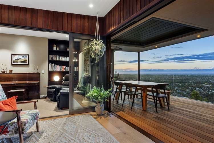 9 Roystone Way Huntsbury_13