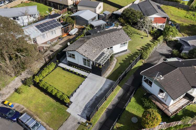 6 Lauris Place Birkdale_22