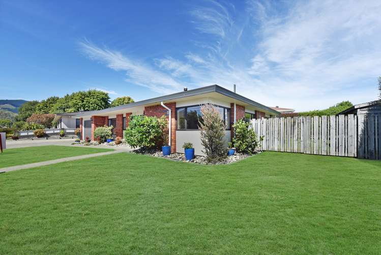 31 Aldinga Avenue Stoke_18