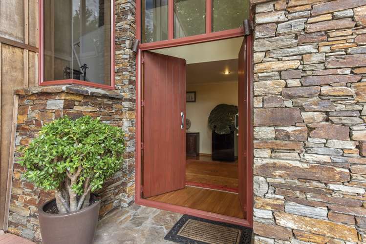 987 River Road Queenwood_7