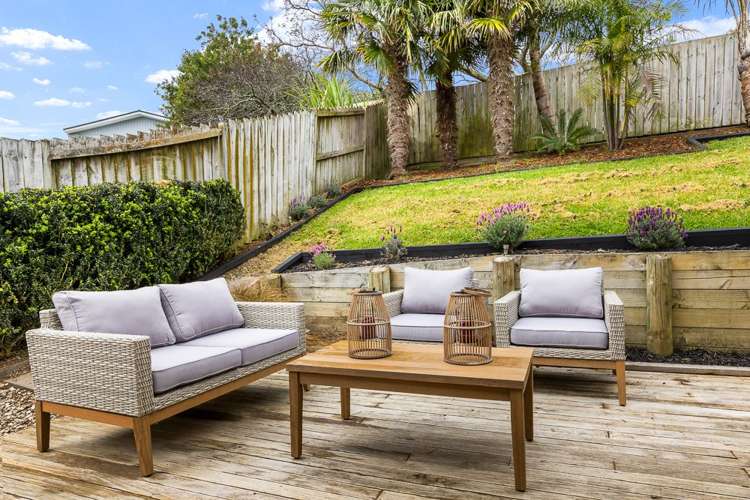 11 Bloomfield Rise Stanmore Bay_7