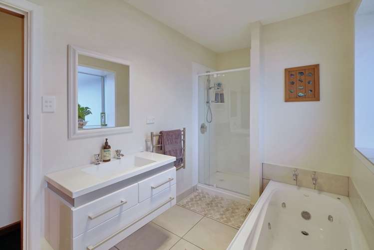 18 Warren Crescent Hillmorton_16