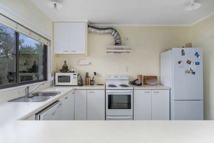 24 Springbok Avenue Whitianga_9