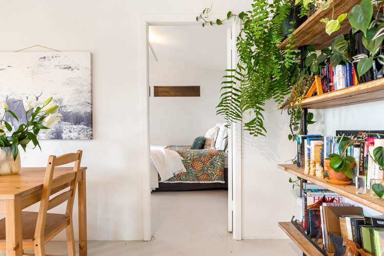 29 Kauri Point Road Laingholm_10