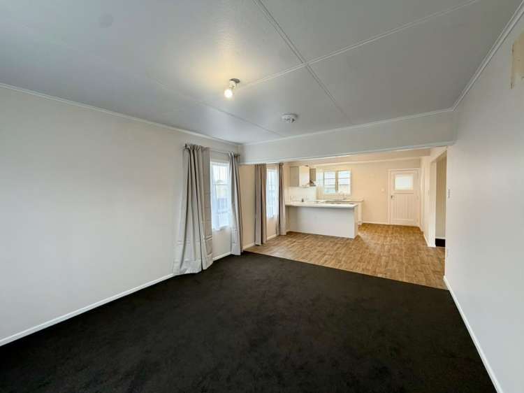 60a Mould Street Waitara_5