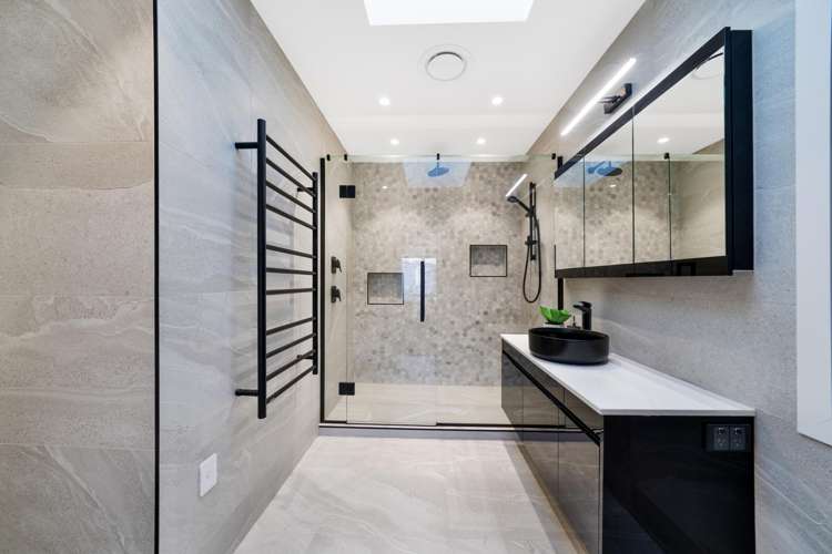 2 Kira Road Flat Bush_9
