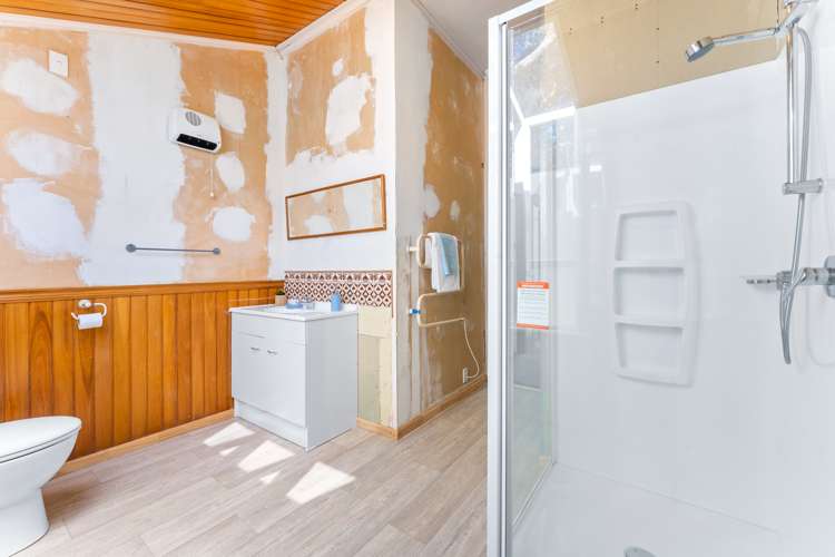 59 Northboro Road Belmont_14