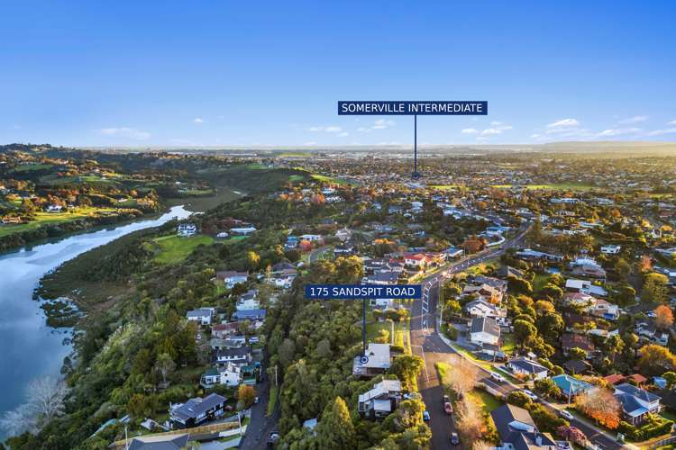 175 Sandspit Road Cockle Bay_45