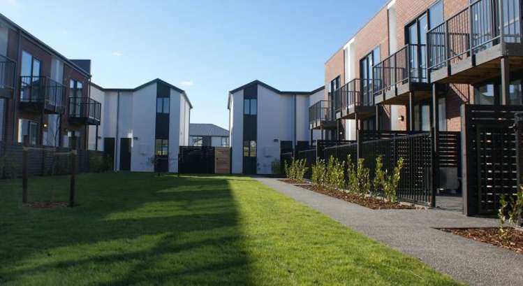 35/10 Buffon Street Waltham_6