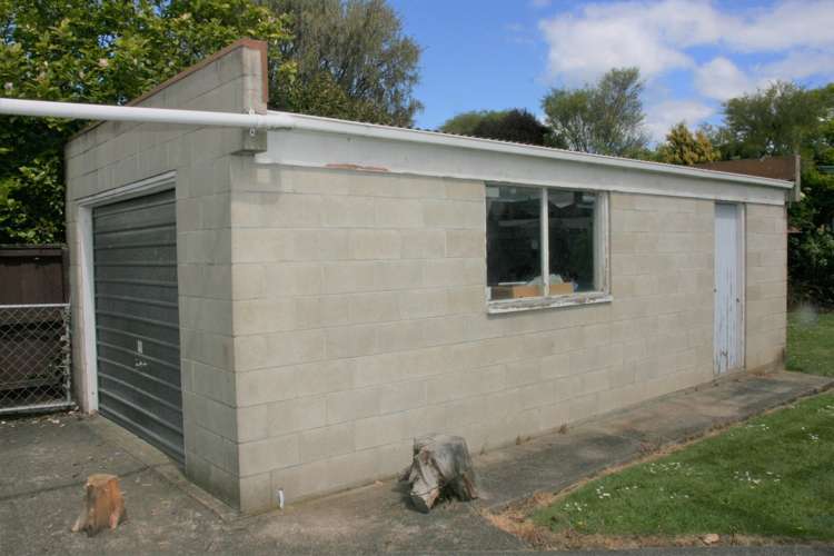 22 Carlyle Road Mosgiel_14