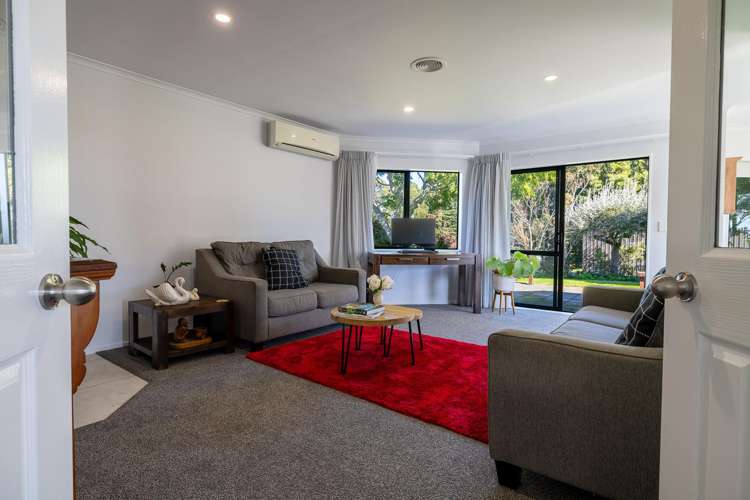 24 Rowe Road Whatawhata_24