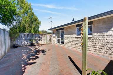 58B Whiting Crescent_1