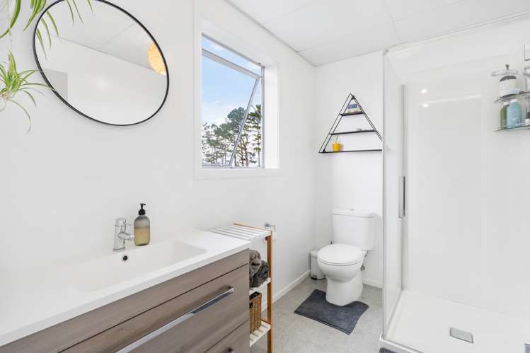 69 Pyle Road East Ruakaka_28