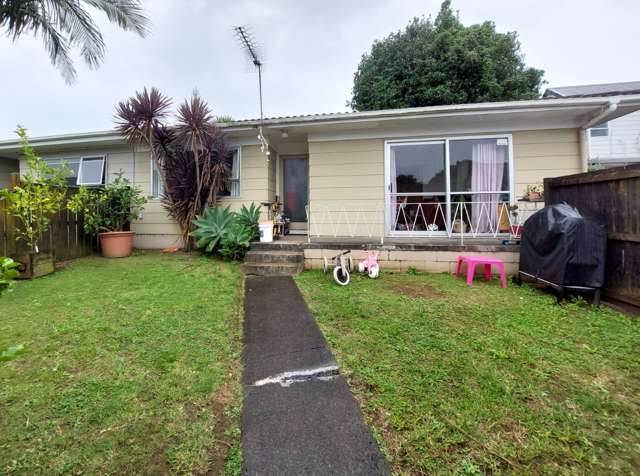 Town house with fenced garden and garage