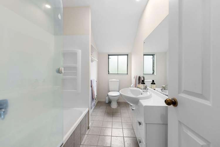 2/22 Herbert Road Mount Eden_14