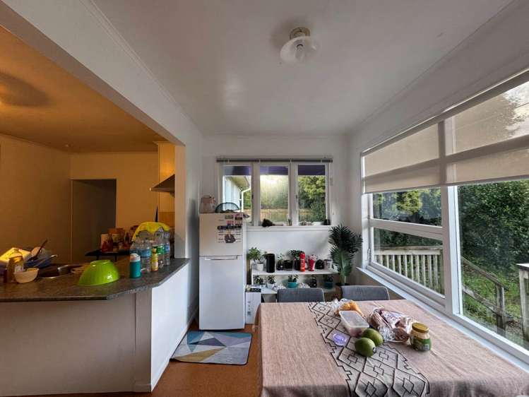 111 Titirangi Road New Lynn_3