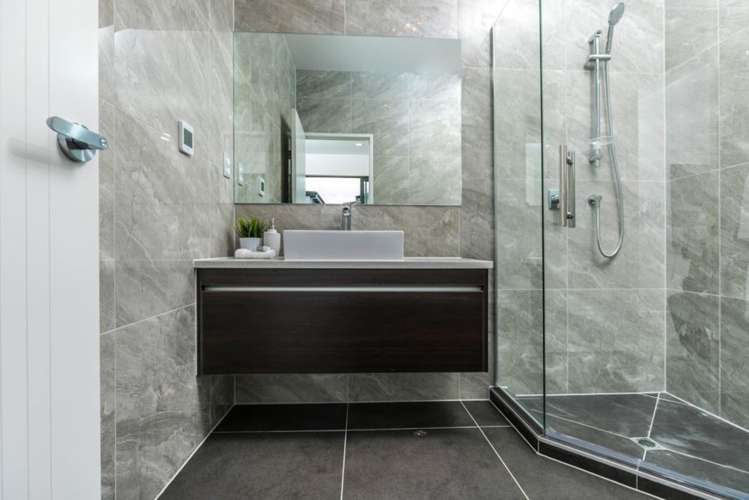 22 Kokowai Parade Hobsonville_10