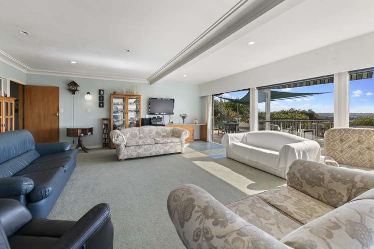 23 Bradbury Road Botany Downs_6