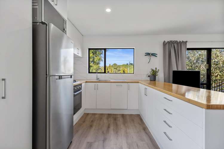 82 Meander Drive Welcome Bay_6