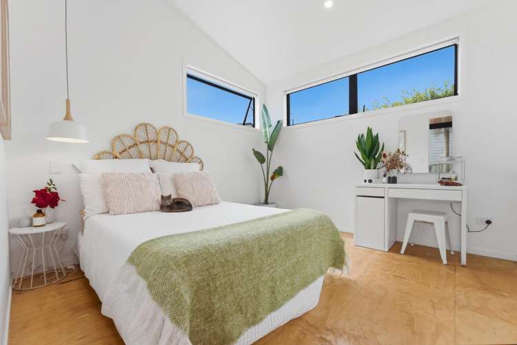 37 Wairau Road Oakura_13