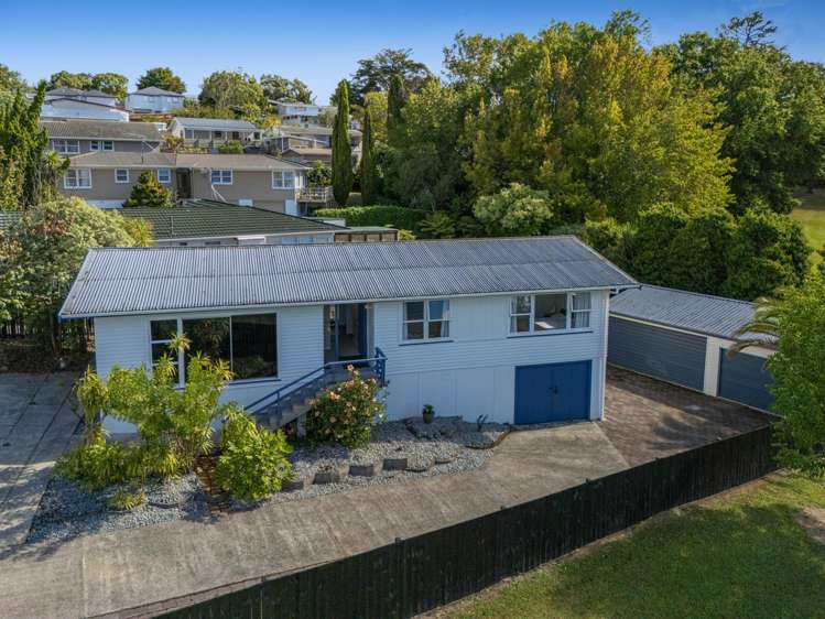 39 Totaravale Drive Totara Vale_13