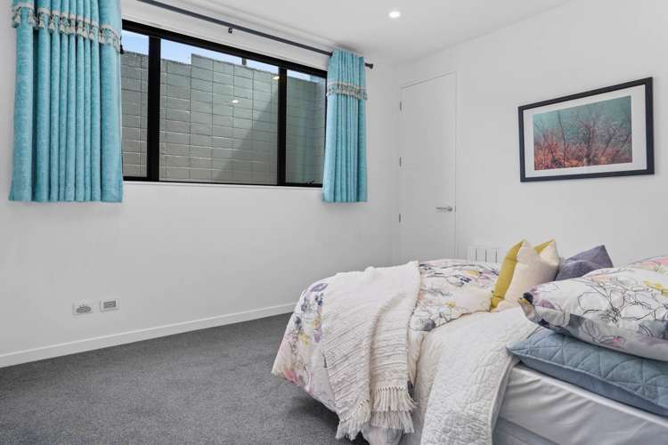 13 Seaview Road Castor Bay_16