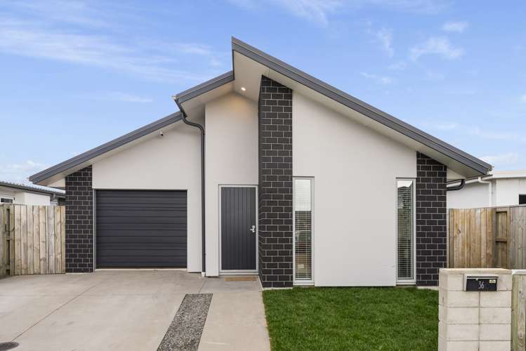 36 Union Drive_0