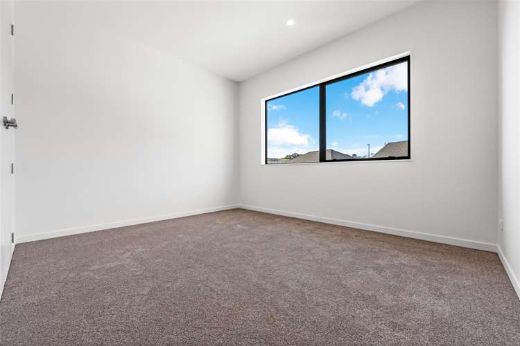 48 Whakairo Crescent Gulf Harbour_2