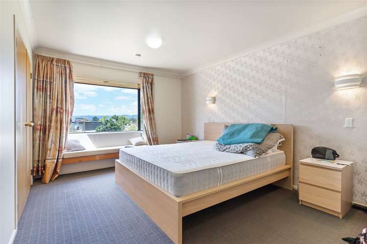 261 North Road Clevedon_12