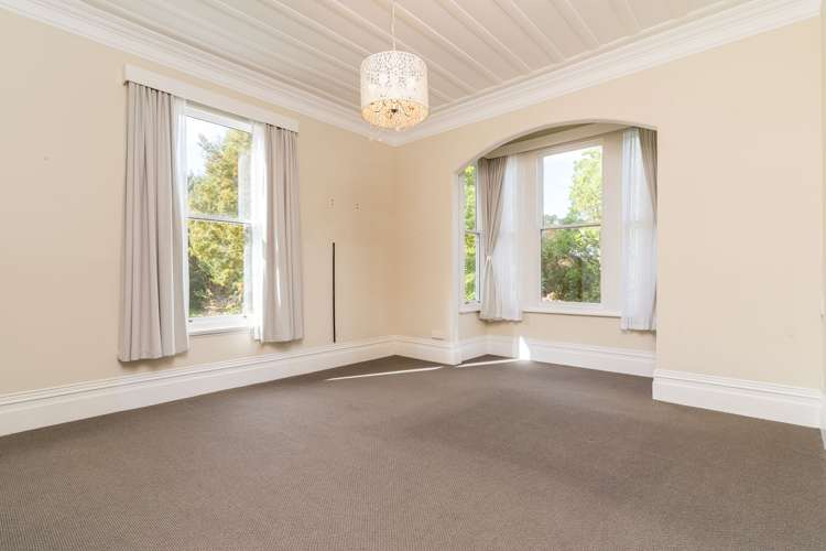 17 Dunedin-Waitati Road Dalmore_8